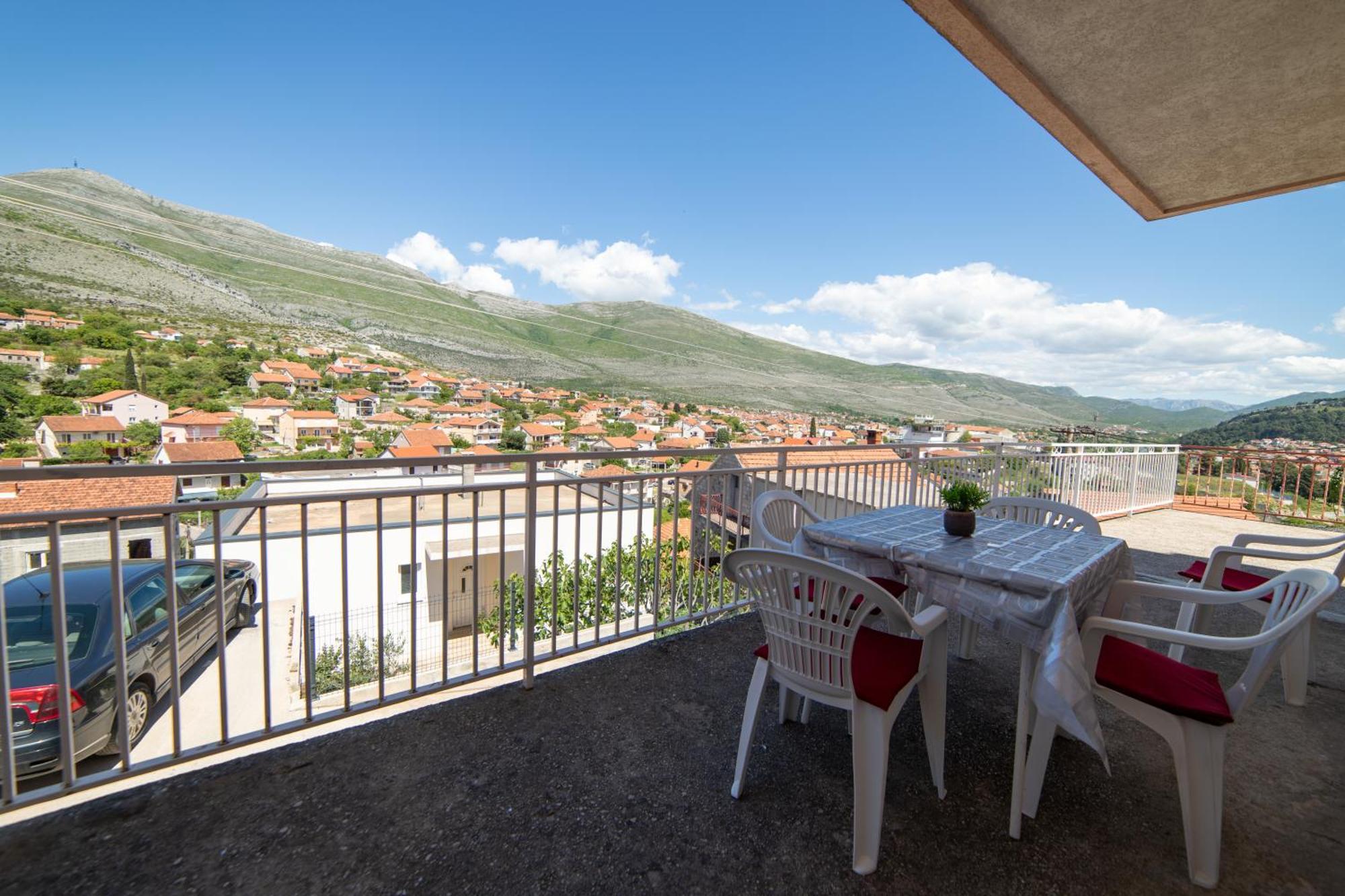Relax Trebinje Apartment Bagian luar foto