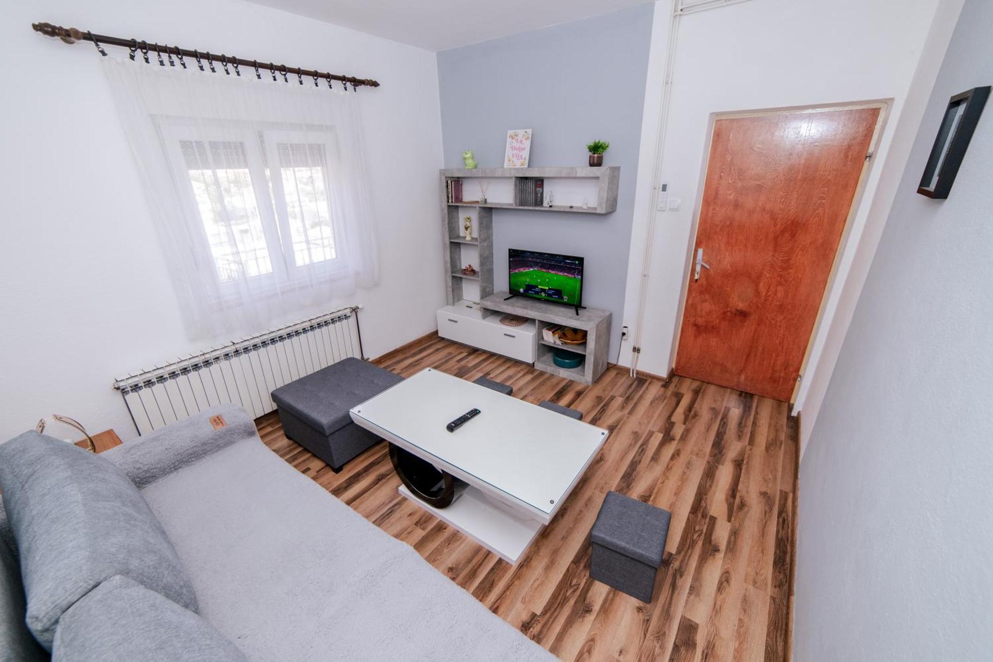 Relax Trebinje Apartment Bagian luar foto